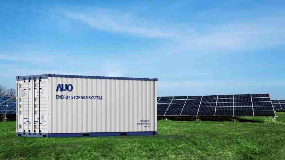 优游UB8透过AI数据管理，，提供不同类型用户进行储能与能源管理，，达到再生能源管控调度成效