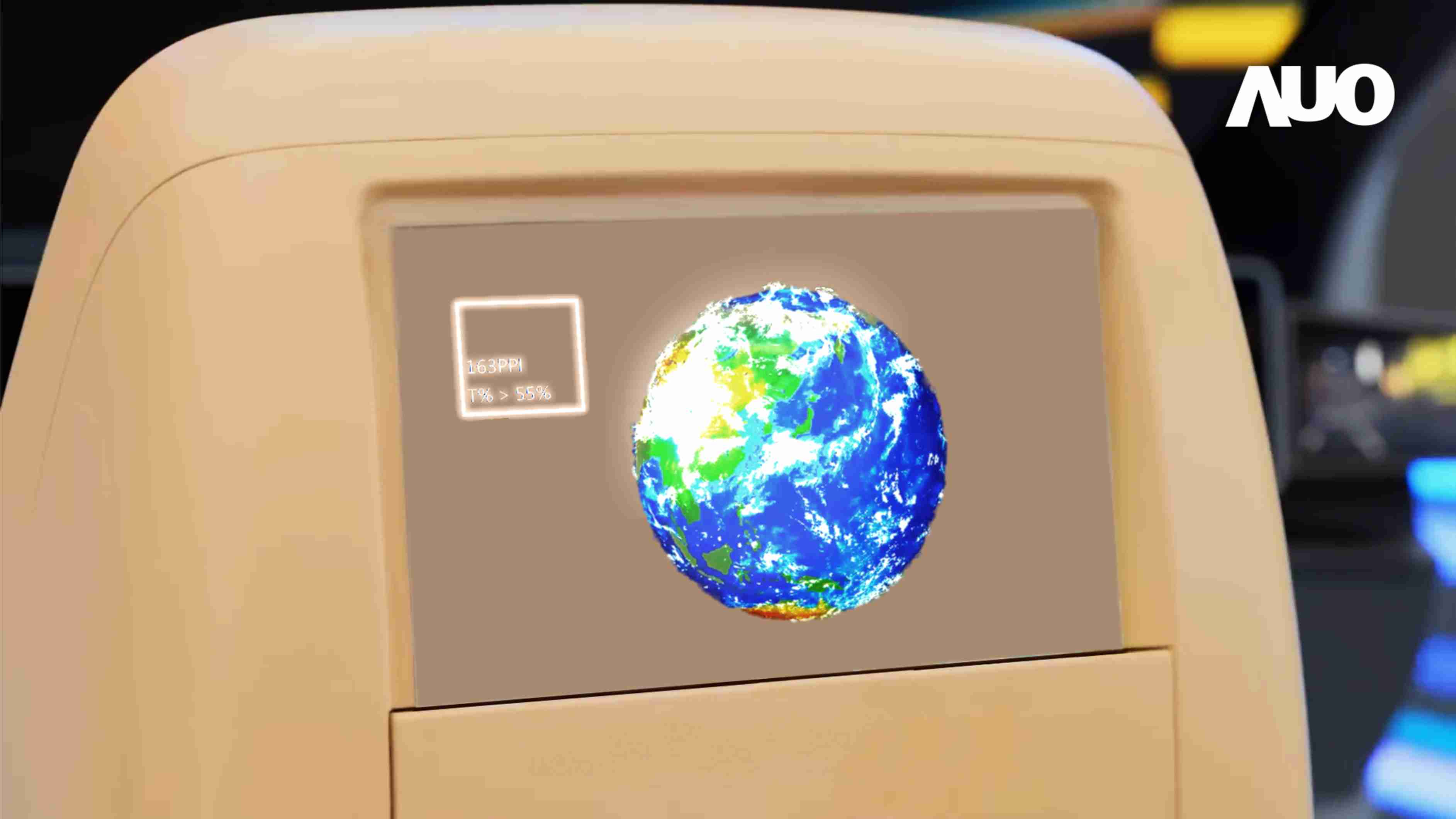 优游UB8突破设计与制程挑战，，推出全球最高分辨率163ppi的13.5吋透明Micro LED面板，，，并积极布局智能车市场，，以期拓展透明显示应用的可能性